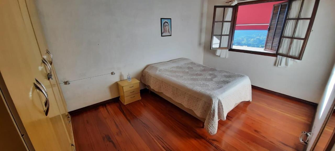 Casa Temporada Campos Do Jordaoヴィラ エクステリア 写真
